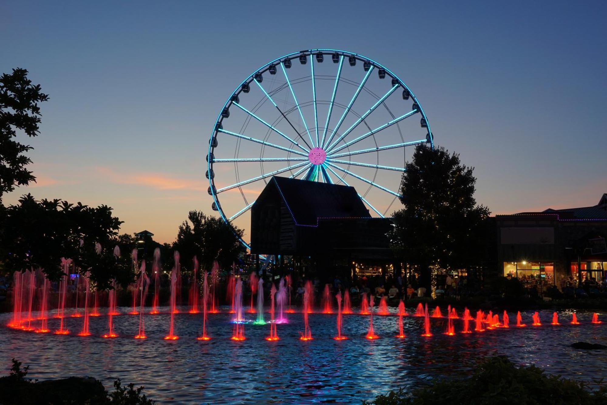 Lazy Bear Lodge, Hot Tub, Resort Pool, Wifi, 1089 Free Tickets Each Paid Day, Dollywood And More Гатлинбург Экстерьер фото